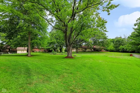 12110 Valley Brook Court Indianapolis IN 46229