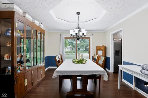 12110 Valley Brook Court Indianapolis IN 46229