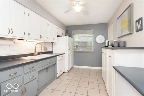 1721 Woodruff Place Cross Drive Indianapolis IN 46201