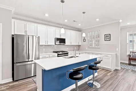 8628 Hudson Way Brownsburg IN 46112