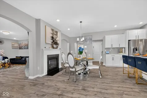 6412 Tacoma Boulevard Whitestown IN 46075