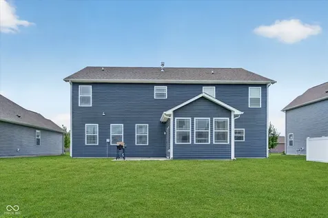 6412 Tacoma Boulevard Whitestown IN 46075
