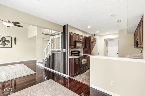 4613 Framington Court Indianapolis IN 46254