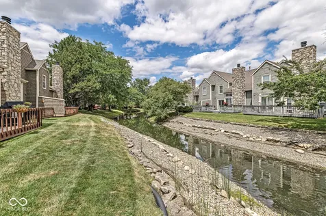 4613 Framington Court Indianapolis IN 46254