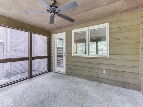 2064 Oldfields Circle North Drive Indianapolis IN 46228