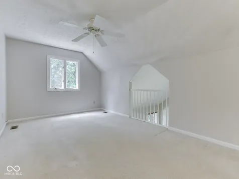 2064 Oldfields Circle North Drive Indianapolis IN 46228