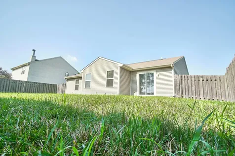 12983 Quarterback Lane Fishers IN 46037