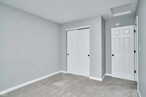 12983 Quarterback Lane Fishers IN 46037