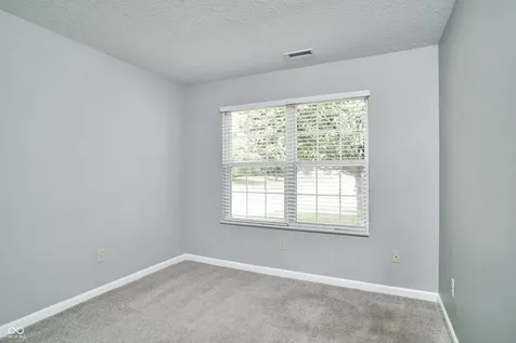 12983 Quarterback Lane Fishers IN 46037