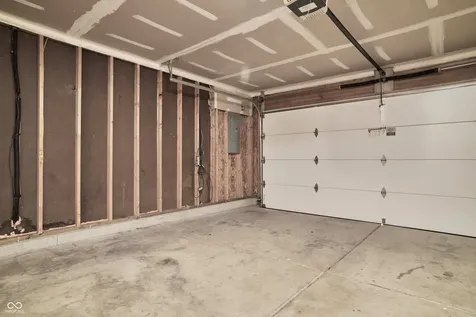 12983 Quarterback Lane Fishers IN 46037