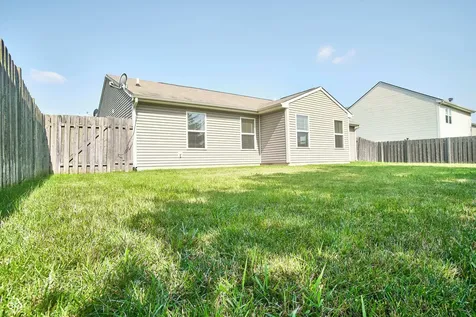 12983 Quarterback Lane Fishers IN 46037