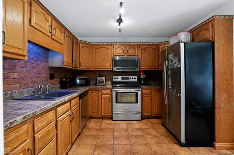 8265 S Metzel Lane Nineveh IN 46164