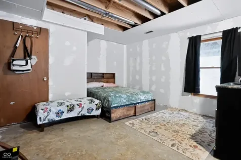 8265 S Metzel Lane Nineveh IN 46164