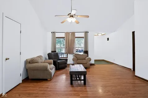8265 S Metzel Lane Nineveh IN 46164
