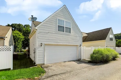 3415 Aylesford Lane Indianapolis IN 46228