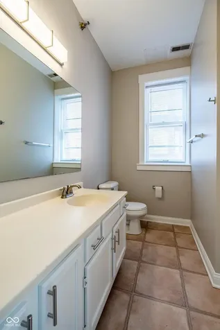 234 E 9th Street Indianapolis IN 46204