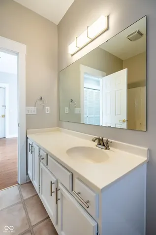 234 E 9th Street Indianapolis IN 46204