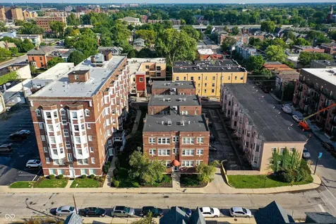 234 E 9th Street Indianapolis IN 46204
