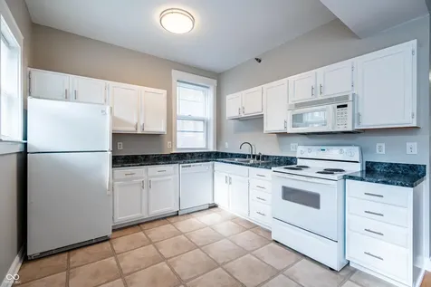 234 E 9th Street Indianapolis IN 46204
