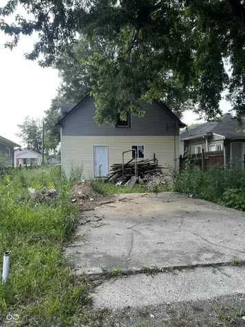 325 Harlan Indianapolis IN 46201