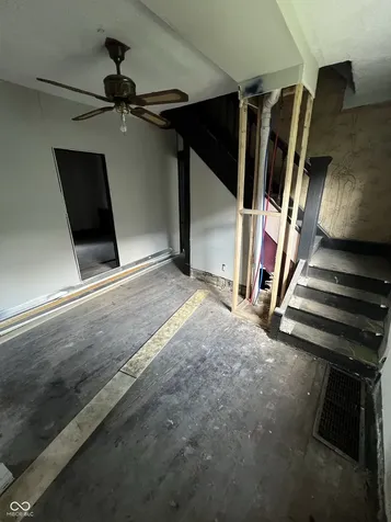 325 Harlan Indianapolis IN 46201