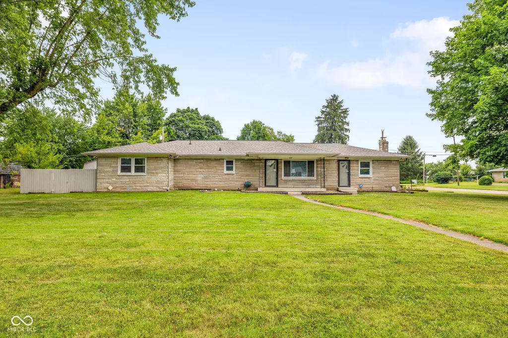 4052 Mary Kay Drive Indianapolis IN 46221