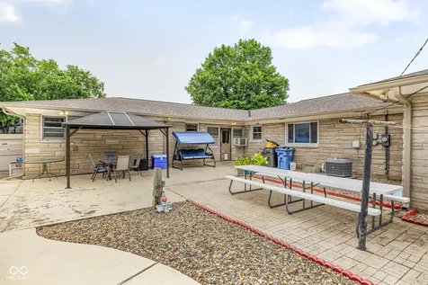 4052 Mary Kay Drive Indianapolis IN 46221