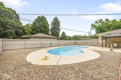 4052 Mary Kay Drive Indianapolis IN 46221