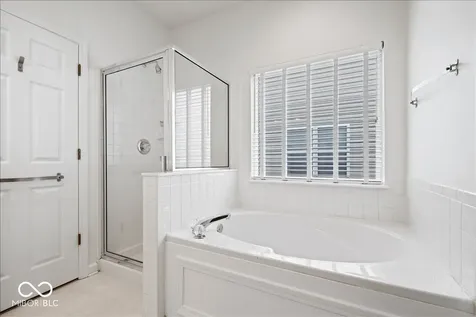 5882 Lost Oaks Drive Carmel IN 46033