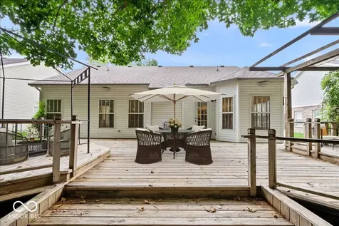 5882 Lost Oaks Drive Carmel IN 46033