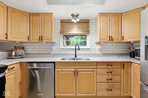 5866 N Olney Street Indianapolis IN 46220