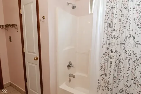 2644 Sunningdale Court Indianapolis IN 46234