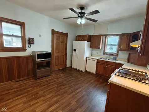 236 E Pennsylvania Shelbyville IN 46176