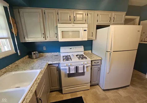 8440 Evergreen Avenue Indianapolis IN 46240