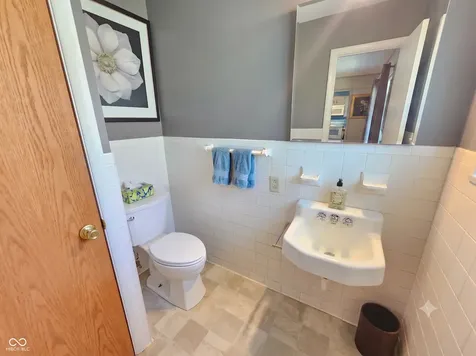 8440 Evergreen Avenue Indianapolis IN 46240