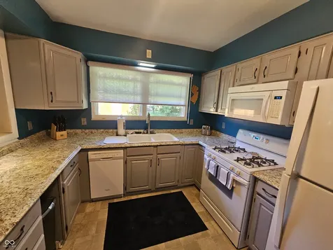 8440 Evergreen Avenue Indianapolis IN 46240