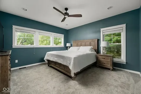 544 Amos Drive Zionsville IN 46077