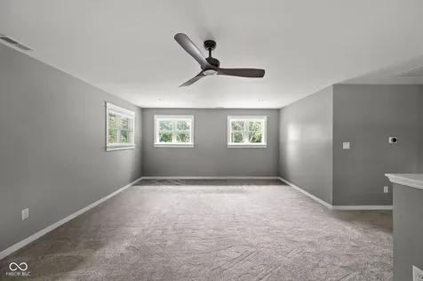 544 Amos Drive Zionsville IN 46077