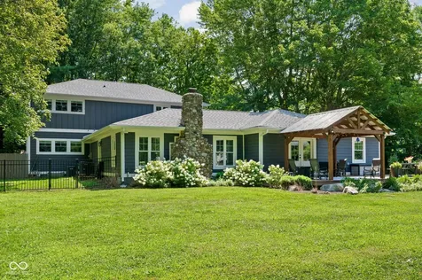 544 Amos Drive Zionsville IN 46077