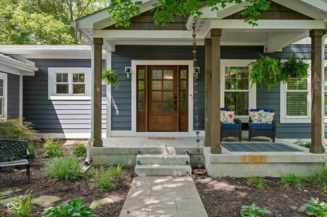 544 Amos Drive Zionsville IN 46077