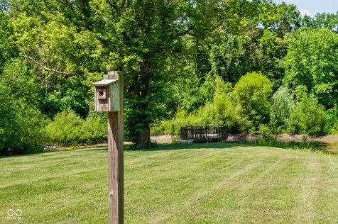 544 Amos Drive Zionsville IN 46077