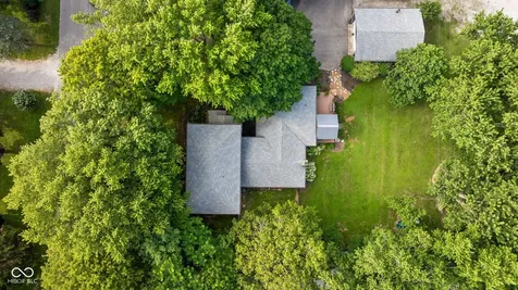 544 Amos Drive Zionsville IN 46077