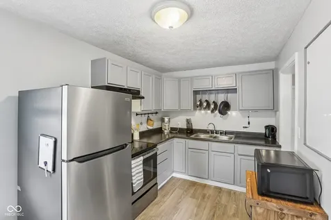 4442 Primrose Avenue Indianapolis IN 46205