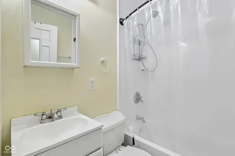 4442 Primrose Avenue Indianapolis IN 46205