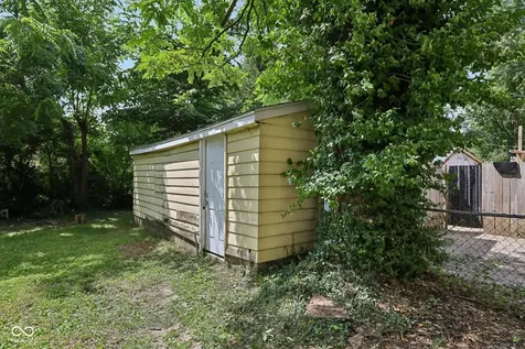 4442 Primrose Avenue Indianapolis IN 46205