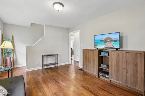 4442 Primrose Avenue Indianapolis IN 46205