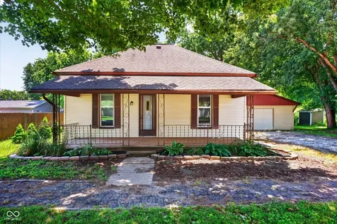 203 W Union Street Waynetown IN 47990