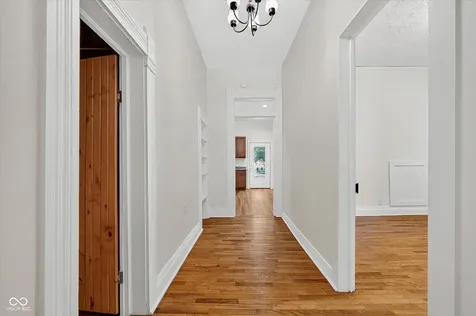 203 W Union Street Waynetown IN 47990