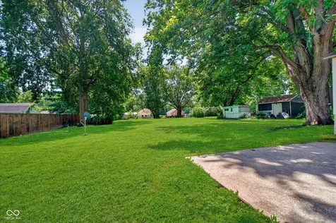 203 W Union Street Waynetown IN 47990