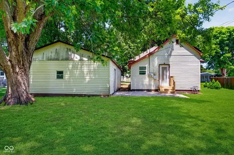 203 W Union Street Waynetown IN 47990